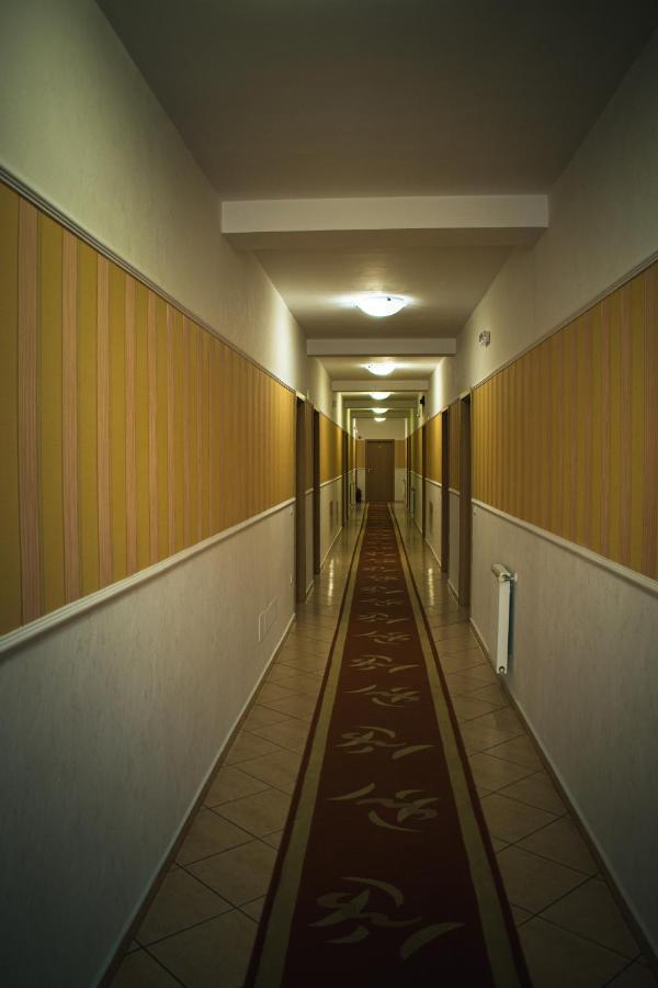 Hotel Veneto Timisoara Esterno foto